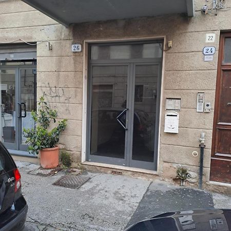Giappone Inn Flat Livorno Eksteriør billede