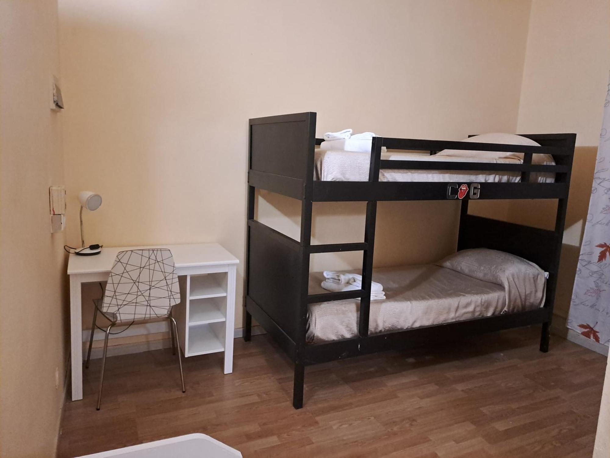 Giappone Inn Flat Livorno Eksteriør billede